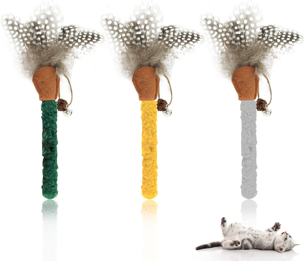 Natural Silvervine Cat Chew Stick with Feather
